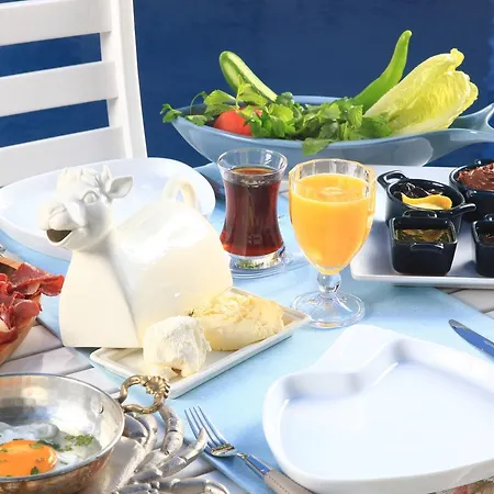 Mu Suites The Szálloda 2*