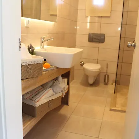 Mu Suites The Szálloda Ortakent