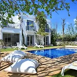 Mu Suites The Ξενοδοχείο