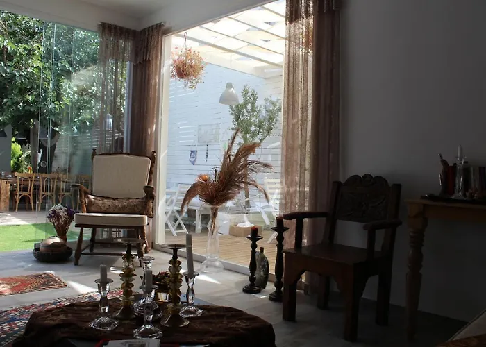Mu Suites The Szálloda Ortakent